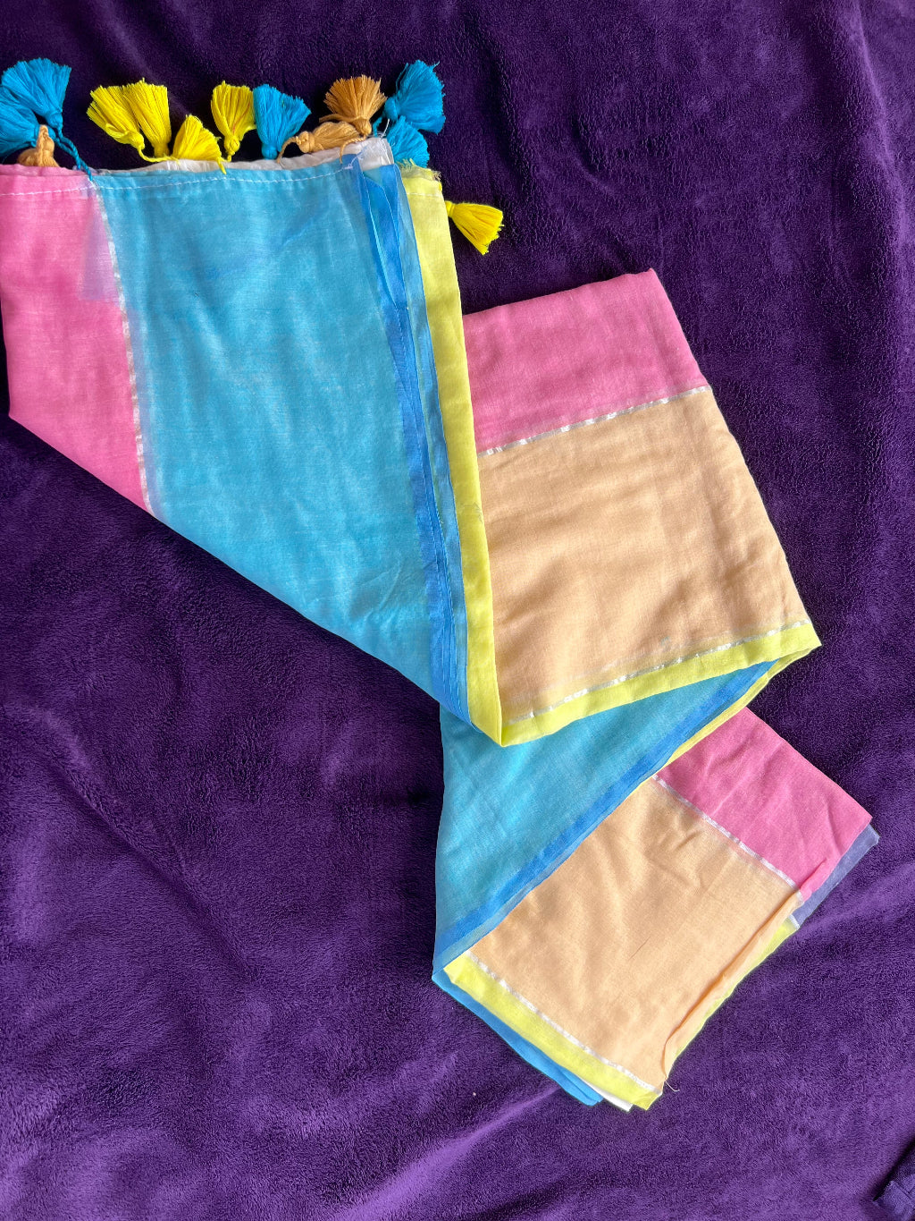 Multi color mul cotton saree