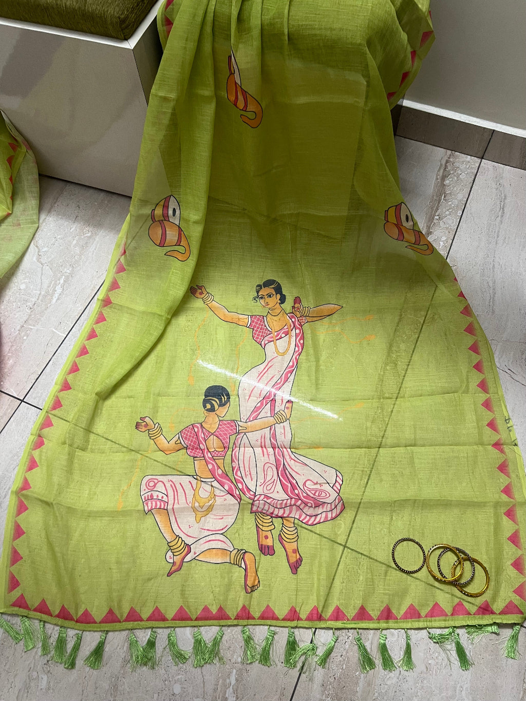 Nritya-Lipi Linen saree ( two women in dance pose)