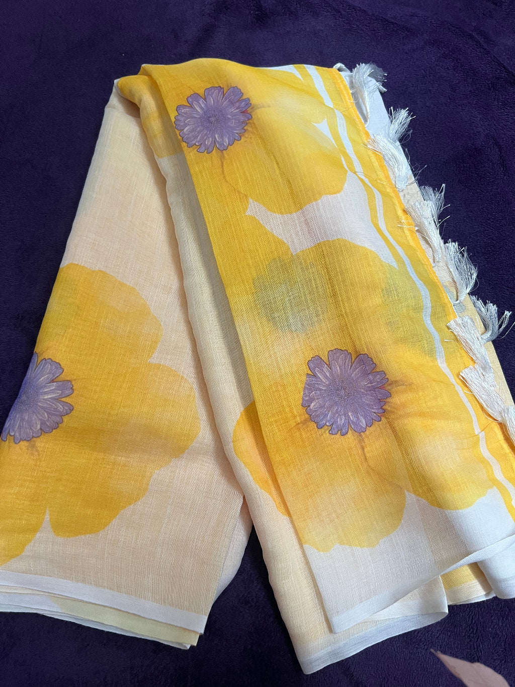 Sunshine blossoms linen sree