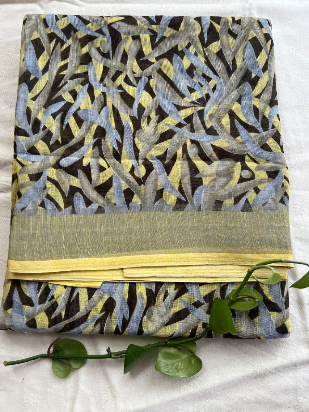 Yellow tiger print linen by cotton saree