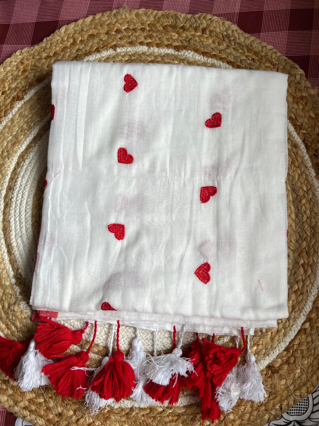 Heart embroidered mul cotton saree