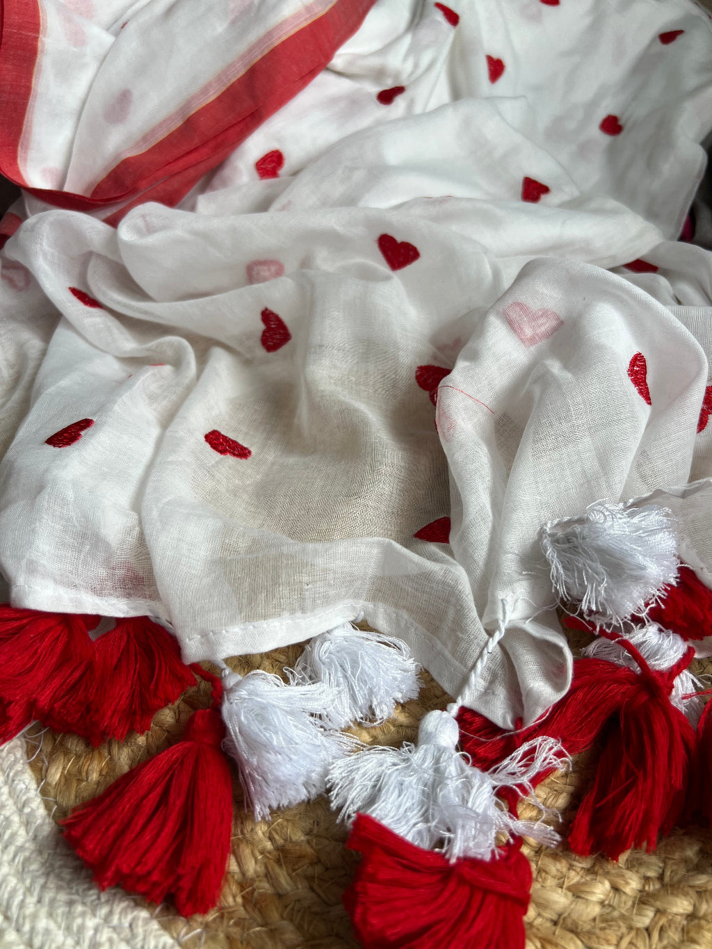 Heart embroidered mul cotton saree