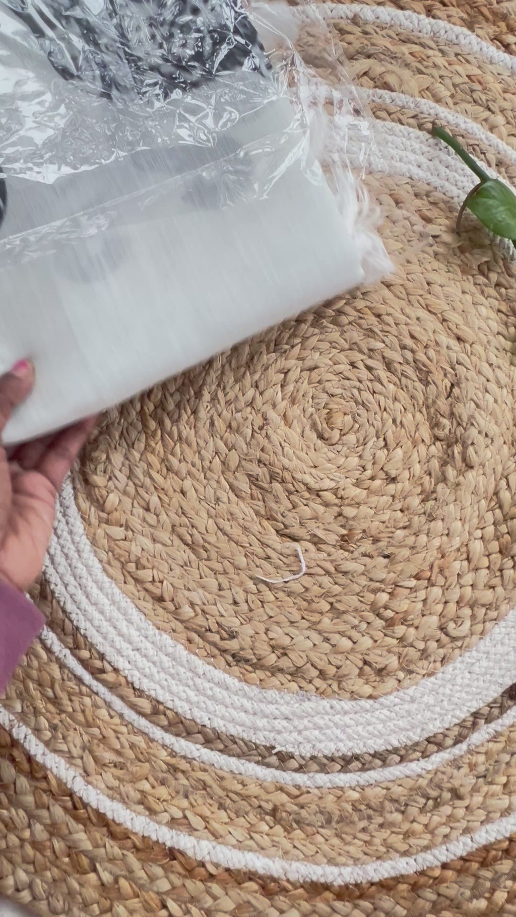 Elephant motif white linen saree